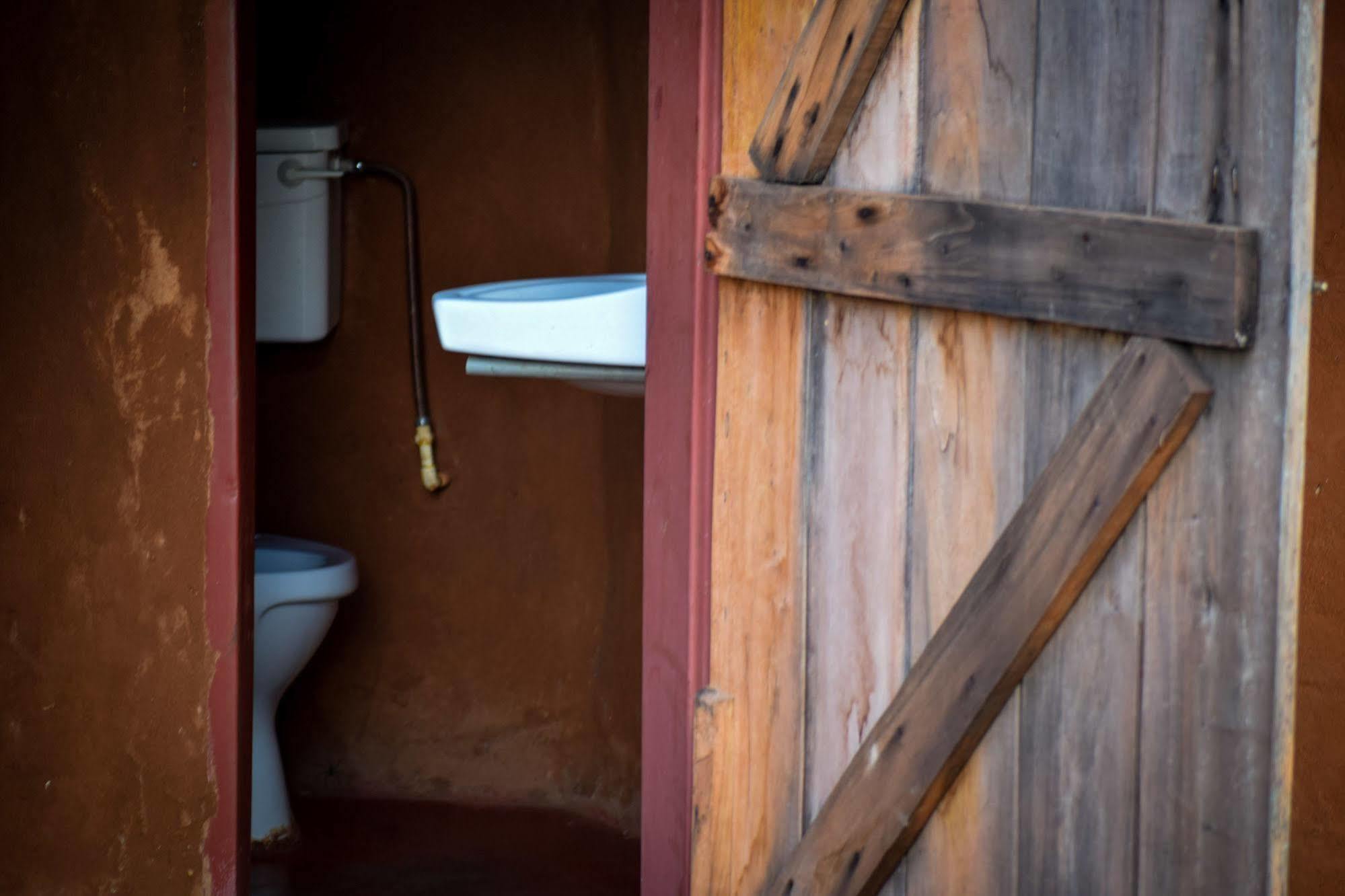 Zinga Backpackers Hotell Livingstone Eksteriør bilde